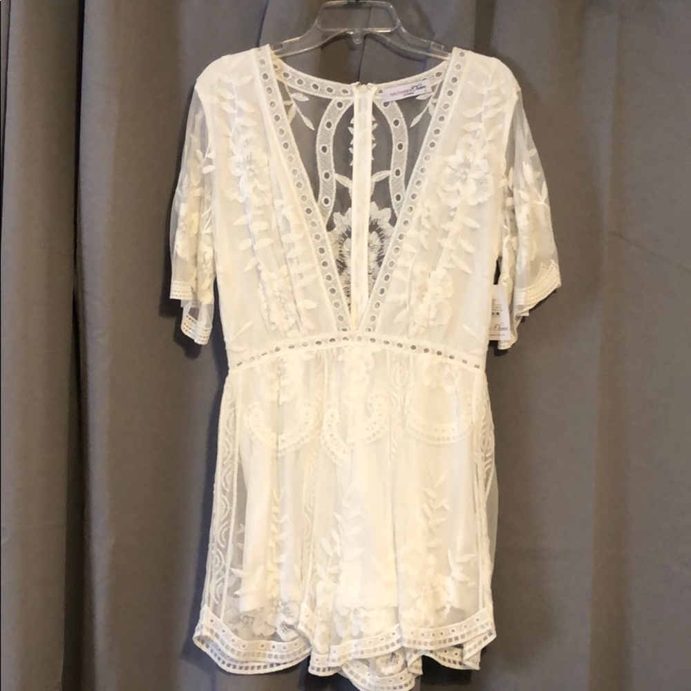 Never worn- enchanted to meet you romper